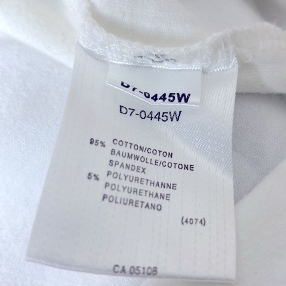 Y2K vintage Descente white rhinestone logo spandex layer pullover - Picture 8 of 8